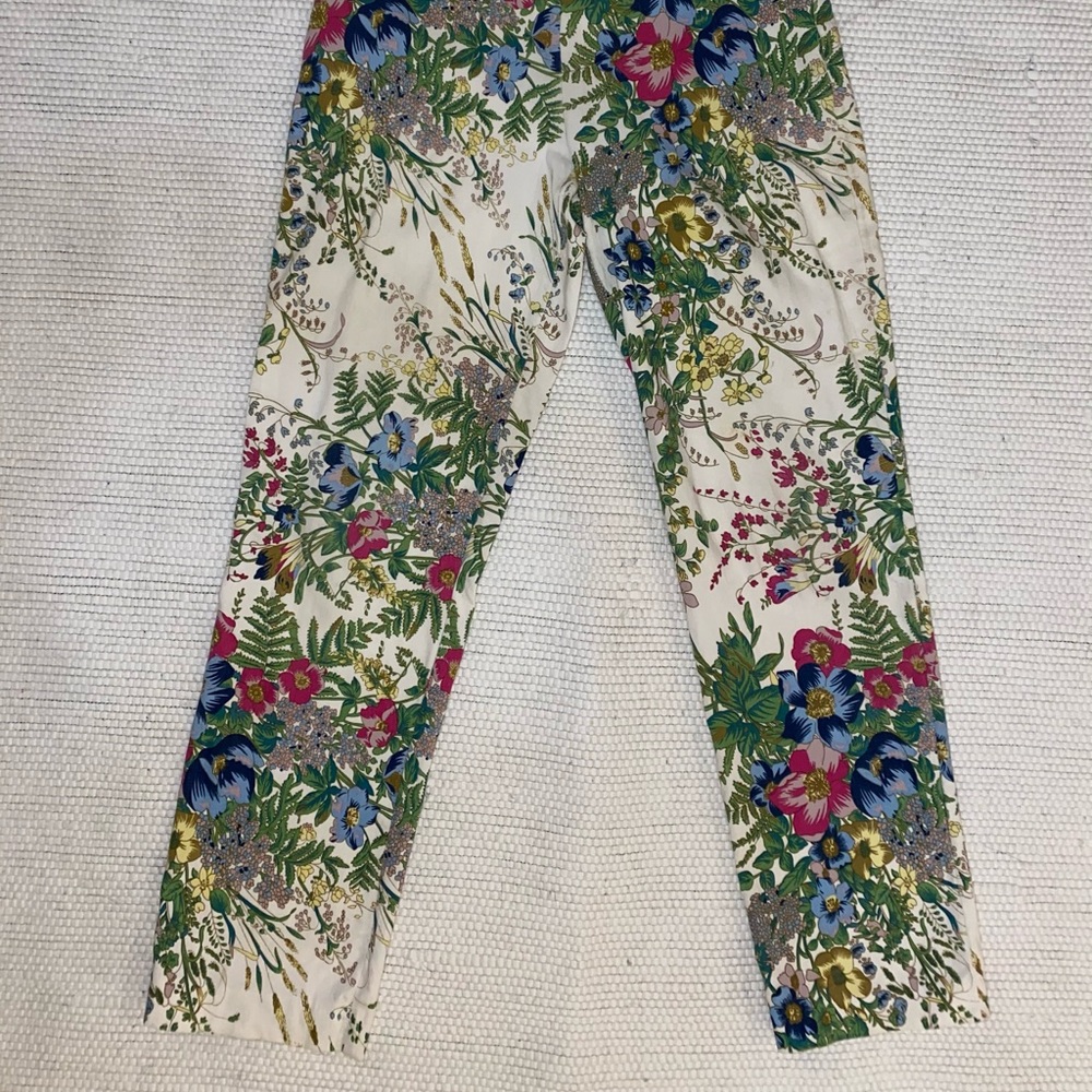 Spring Ready Capris - Picture 2 of 2